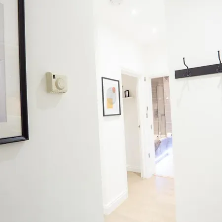 A Beautiful One Bedroom Flat With Garden & Parking Mill Hill Exterior photo
