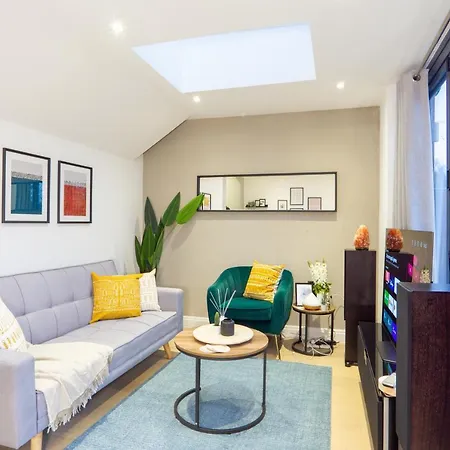 A Beautiful One Bedroom Flat With Garden & Parking Mill Hill Exterior photo
